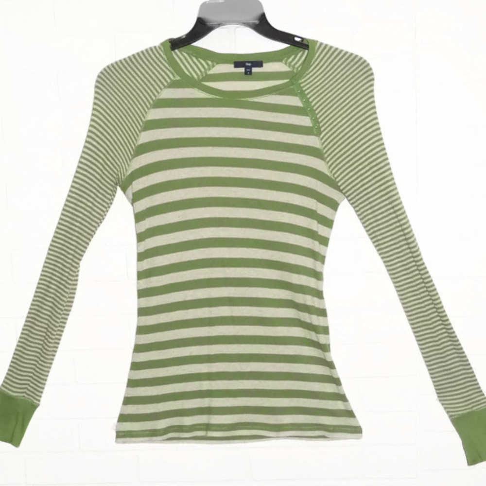 Small GAP Thermal Weave Shirt Long Sleeve